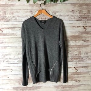 Verve Ami Sweater gray zip size small